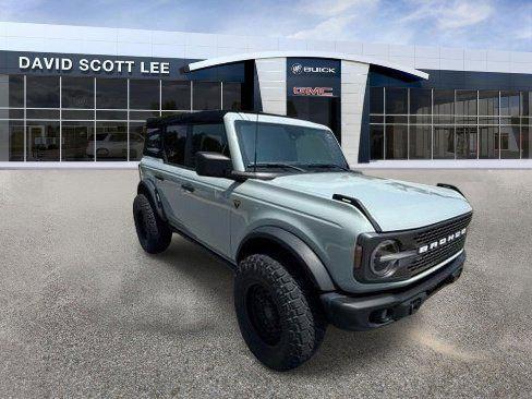 Green 2022 Ford Bronco Badlands