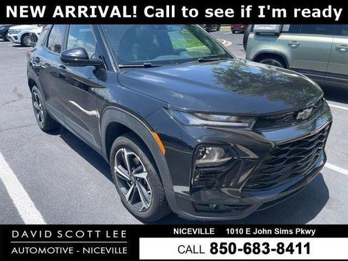 Mosaic Black Metallic 2023 Chevrolet Trailblazer RS