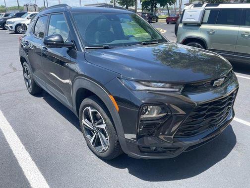 Mosaic Black Metallic 2023 Chevrolet Trailblazer RS