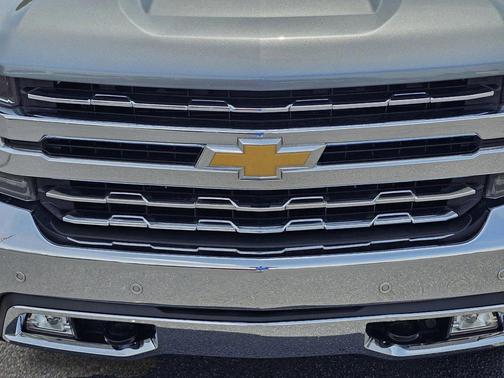 Gray 2021 Chevrolet Silverado 1500 LTZ