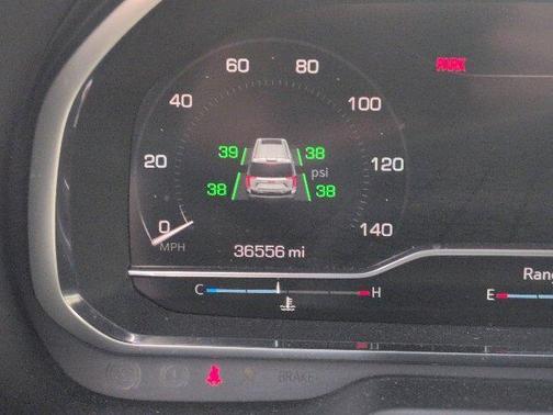 2022 GMC Yukon XL SLE