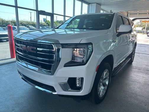 2024 GMC Yukon XL SLT