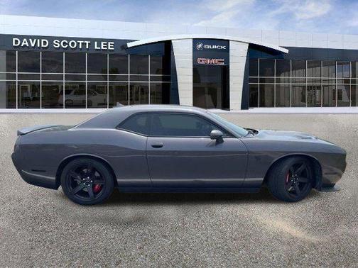 Granite Pearlcoat 2018 Dodge Challenger SRT Hellcat