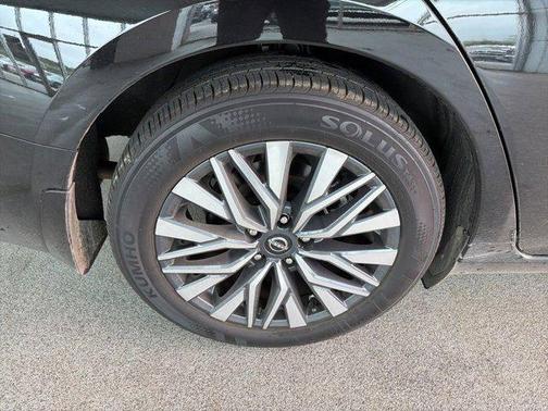 2025 Nissan Altima SV FWD