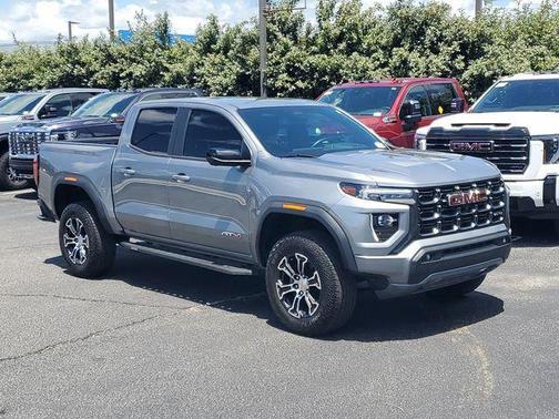 Sterling Metallic 2023 GMC Canyon AT4