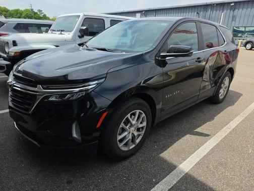 Mosaic Black Metallic 2022 Chevrolet Equinox 1LT