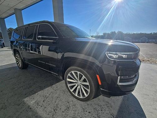 2023 Jeep Grand Wagoneer L 4x4