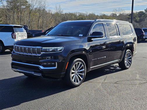 2023 Jeep Grand Wagoneer L 4x4