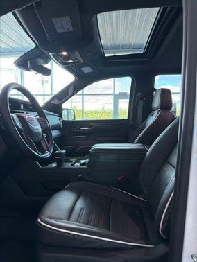 2025 GMC Sierra 1500 AT4X