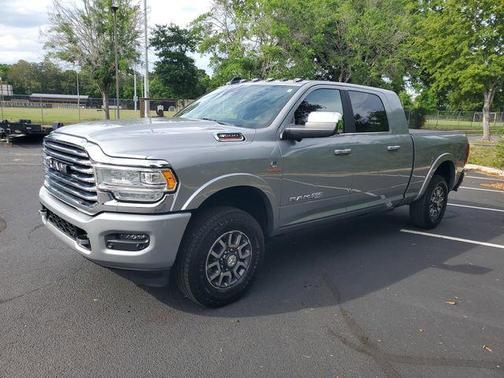 Billet Silver Metallic Clearcoat 2022 RAM 3500 Longhorn