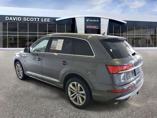 Samurai Gray Metallic 2025 Audi Q7 55 Premium Plus