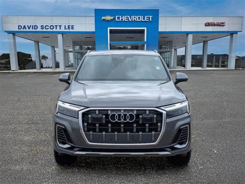 2025 Audi Q7 55 Premium Plus