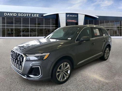 2025 Audi Q7 55 Premium Plus