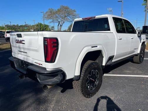 Summit White 2025 Chevrolet Silverado 2500 LT