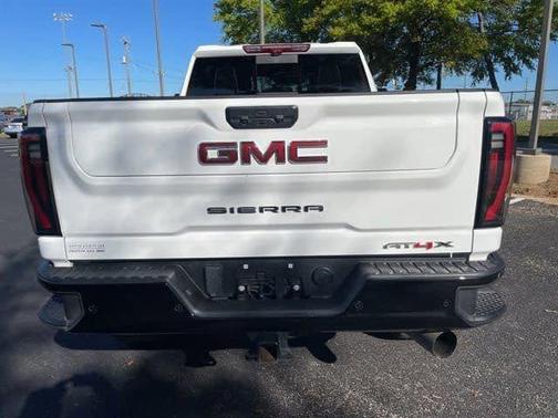 Summit White 2025 Chevrolet Silverado 2500 LT