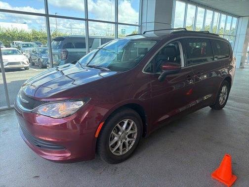 2020 Chrysler Voyager LXI
