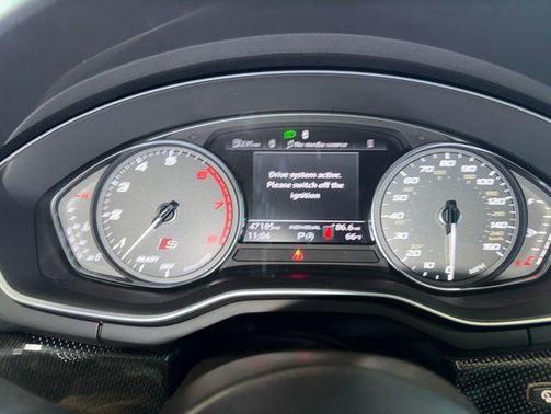 Daytona Gray Pearl Effect 2022 Audi S5 Premium TFSI quattro Tiptronic