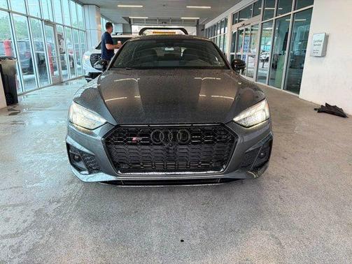 Daytona Gray Pearl Effect 2022 Audi S5 Premium TFSI quattro Tiptronic