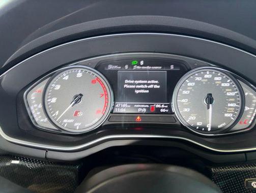 Daytona Gray Pearl Effect 2022 Audi S5 Premium TFSI quattro Tiptronic