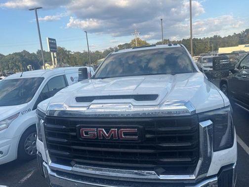 2025 GMC Sierra 2500 Base