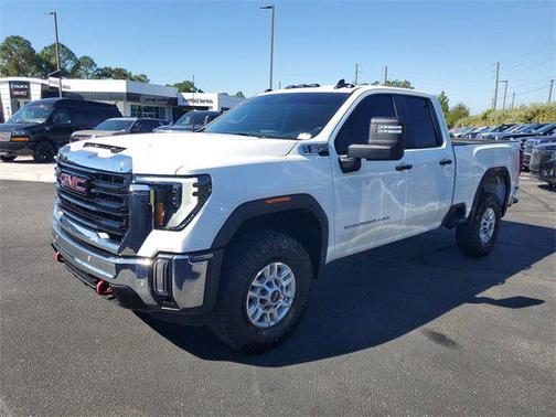 2025 GMC Sierra 2500 Base