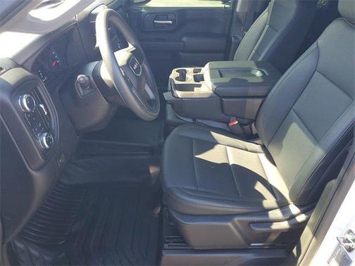 2025 GMC Sierra 2500 Base
