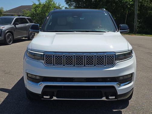 2024 Jeep Grand Wagoneer Series III 4x4