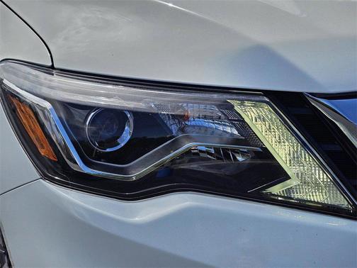 2020 Nissan Pathfinder SL 2WD