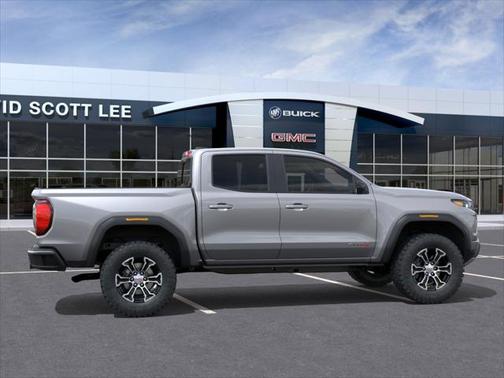 2025 GMC Canyon Base