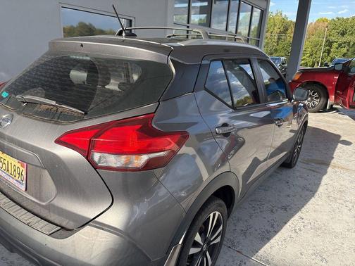 2018 Nissan Kicks SV