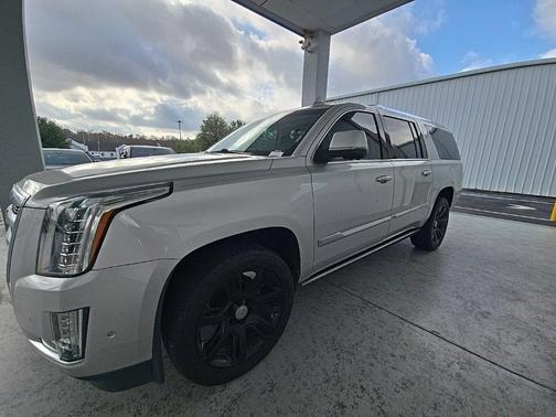 2019 Cadillac Escalade ESV Premium Luxury