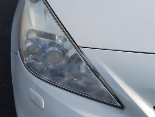 2013 Toyota Prius v Two