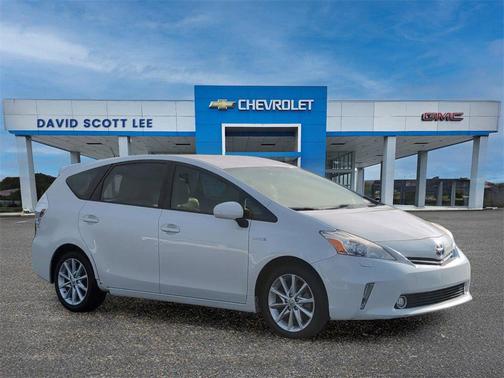 2013 Toyota Prius v Two