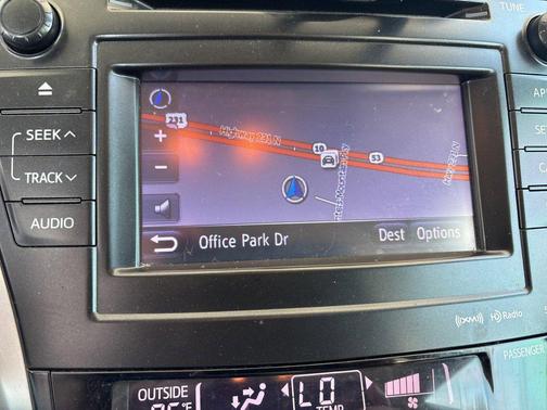 2013 Toyota Prius v Two