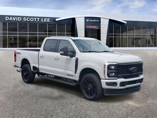 Avalanche 2025 Ford F-350 Lariat