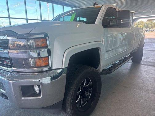 2016 Chevrolet Silverado 3500 LT