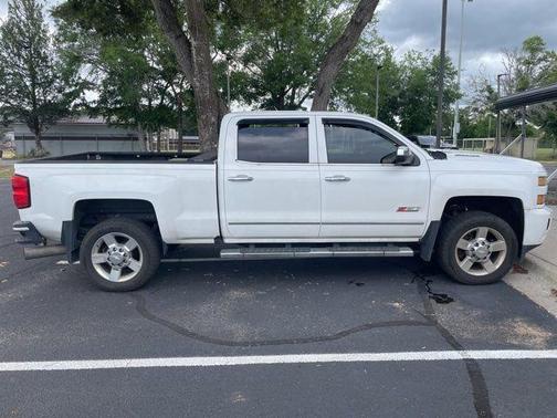 Summit White 2016 Chevrolet Silverado 2500 LTZ
