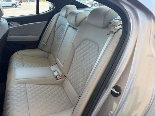 2023 Genesis G70 3.3T AWD