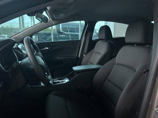 2025 Chevrolet Malibu 1LS