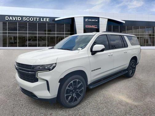 Summit White 2022 Chevrolet Suburban RST