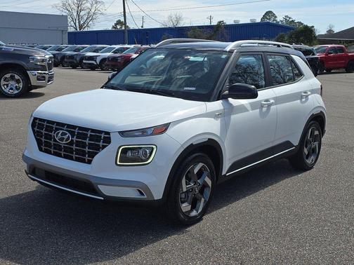 2023 Hyundai VENUE Limited