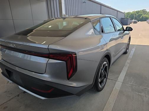 Steel Gray 2025 Kia K4 EX
