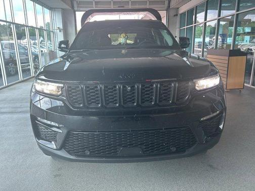 2023 Jeep Grand Cherokee Limited X