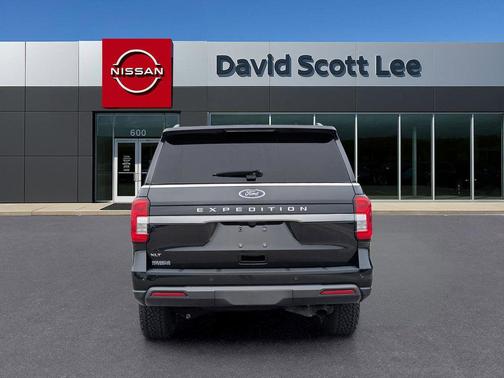2022 Ford Expedition XLT