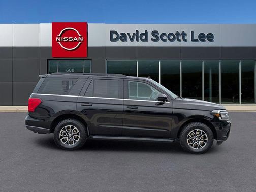 2022 Ford Expedition XLT