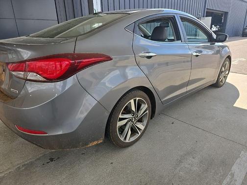 2016 Hyundai ELANTRA Limited