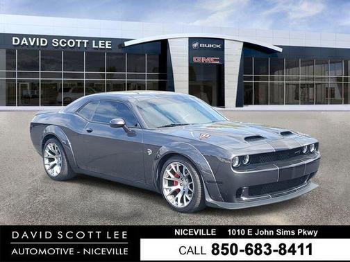 Granite Pearlcoat 2023 Dodge Challenger SRT Hellcat