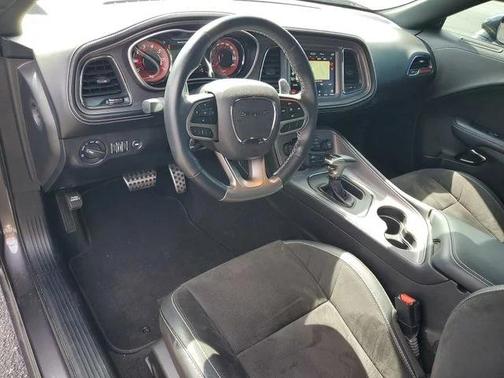Granite Pearlcoat 2023 Dodge Challenger SRT Hellcat