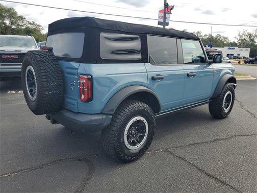 2023 Ford Bronco Badlands