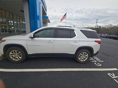 2018 Chevrolet Traverse LT Cloth